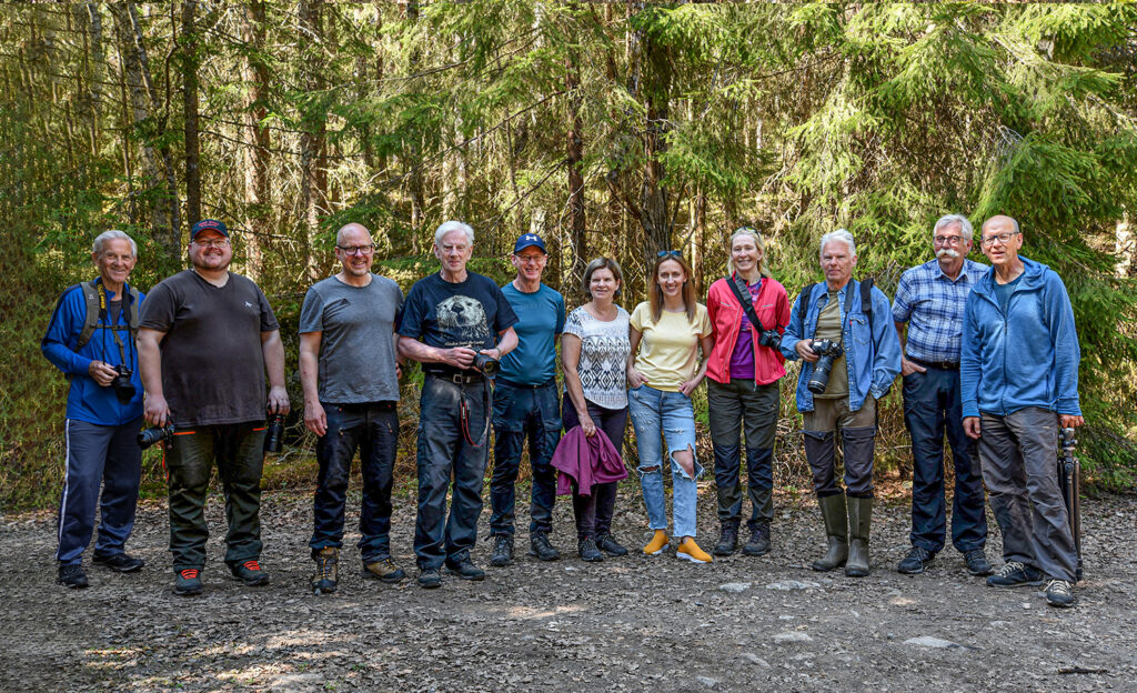 utflyktsmedelmmar på gruppfoto